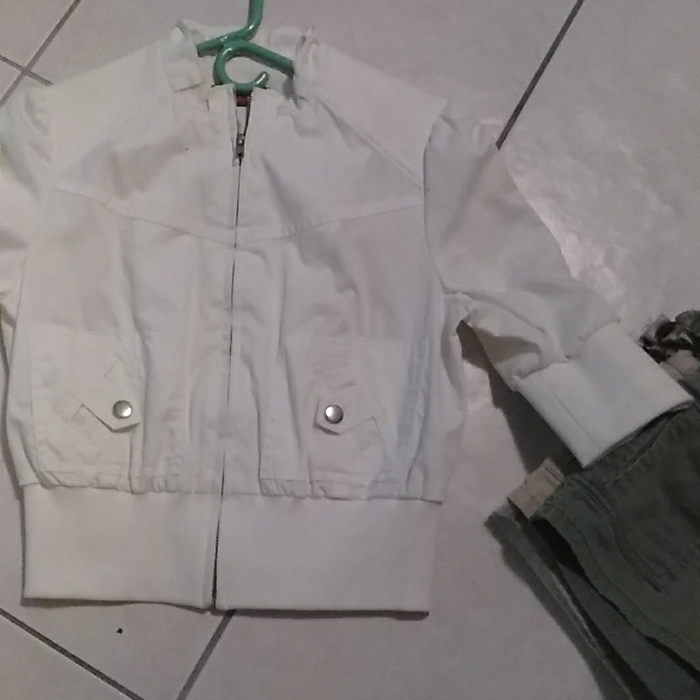 Jacket crop